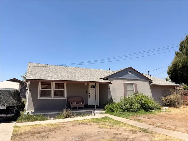 9816 Cypress Ave, Fontana, CA 92335