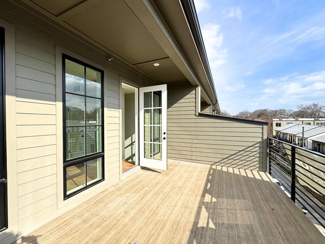 992 Bibbs Cir NW #10, Atlanta, GA 30318