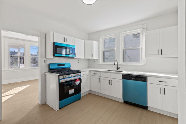 3200 W  Rogers Ave, Baltimore, MD 21215