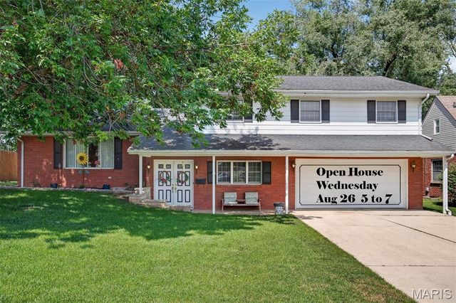 461 S  Grand St, Nashville, IL 62263