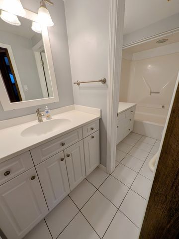 275 Lincoln Hall Rd, Elizabeth, PA 15037