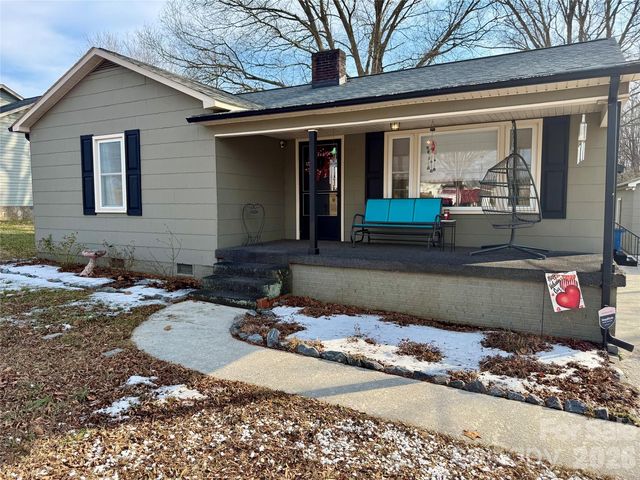 3531 Icard Rhodhiss Rd, Connelly Springs, NC 28612