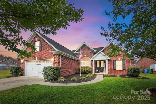 12639 Hill Pine Rd, Midland, NC 28107