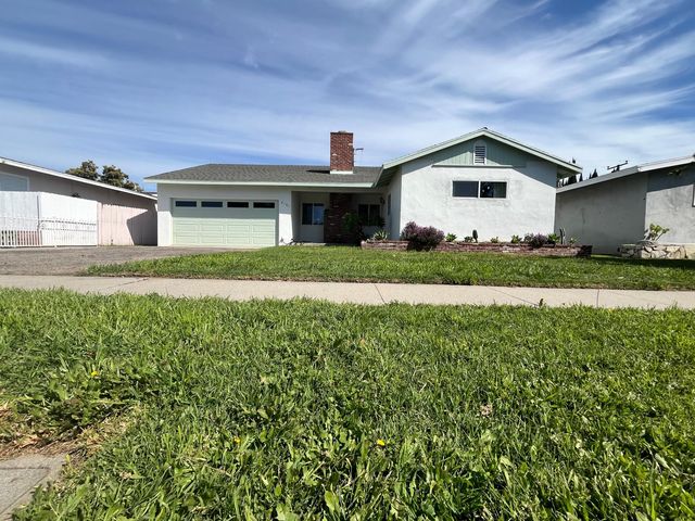 9181 Orchid Dr, Westminster, CA 92683