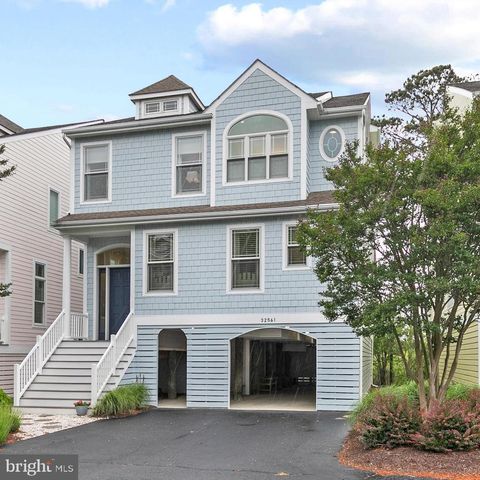 32561 Heron Cir #13, Bethany Beach, DE 19930