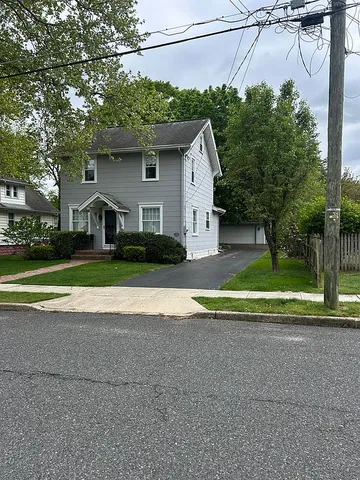 212 Swarthmore Rd, Glassboro, NJ 08028