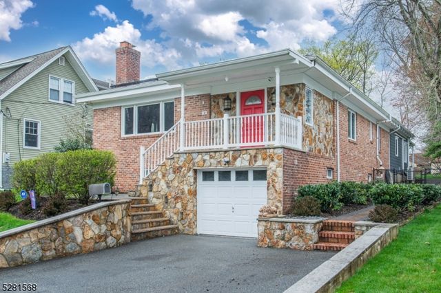 16 Riverside Dr, Florham Park, NJ 07932