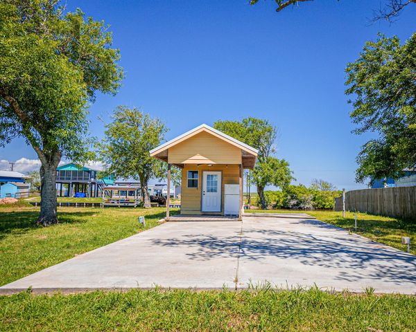 529 County Road 299, Sargent, TX 77414