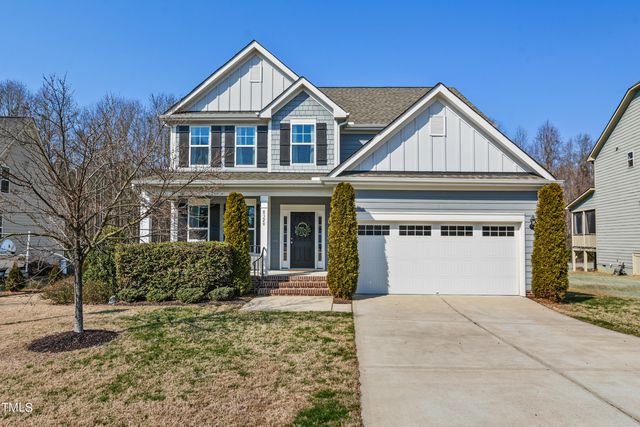8320 Yellow Aster Ct, Willow Spring, NC 27592