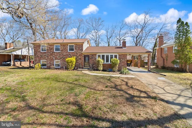 6812 Westchester Ct, Temple Hills, MD 20748