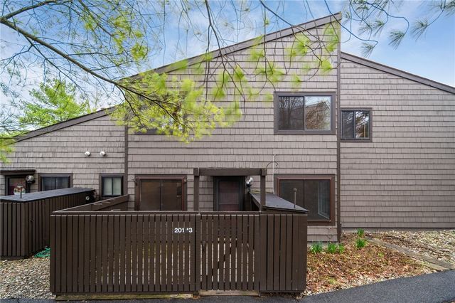 201 Wildflower Dr #3, Ithaca, NY 14850
