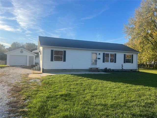 308 S  12th St, Bowling Green, MO 63334