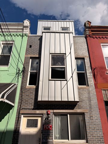 1829 Willington St #2, Philadelphia, PA 19121