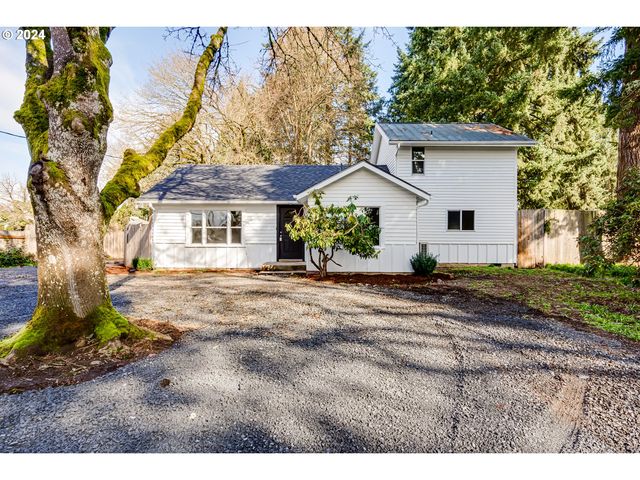 2215 Cal Young Rd, Eugene, OR 97401