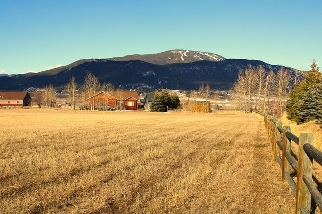 4 Grand View Dr, Red Lodge, MT 59068