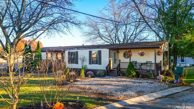3265 Neal Zick Rd #1, Willard, OH 44890