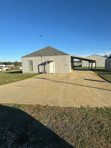 160 Domingue Ln, Many, LA 71449