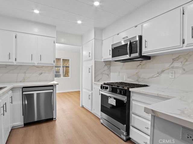 8301 Mission Gorge Rd #172, Santee, CA 92071