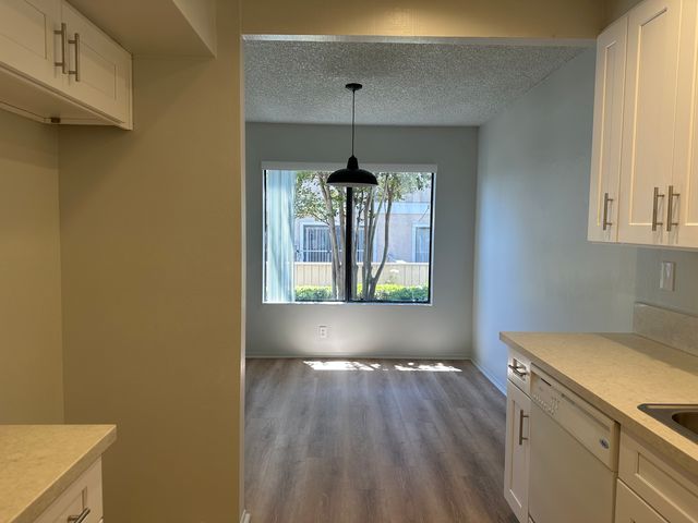 23002 Village Dr, Lake Forest, CA 92630