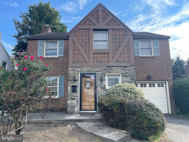 TEJ−４５ Single Story Homes for Sale in 19083, PA | Realtor.com®