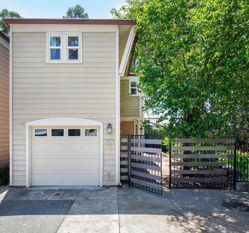 4457 View Pl, Oakland, CA 94611
