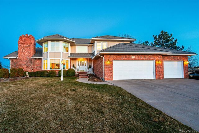45 Falcon Hills Dr, Highlands Ranch, CO 80126