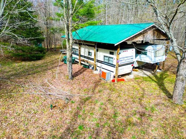 1 Mancelona Rd, Gaylord, MI 49735