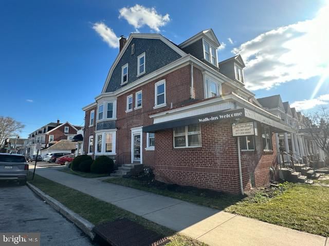 1448 Powell St, Norristown, PA 19401