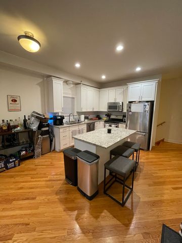 1655 W  Wrightwood Ave  #1E, Chicago, IL 60614