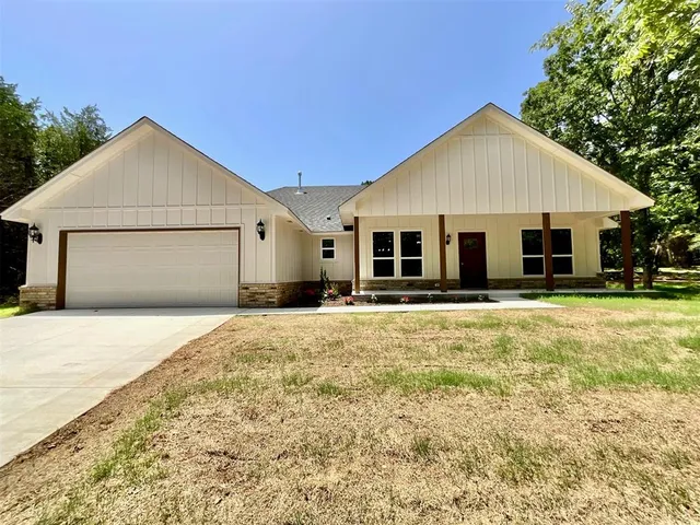 37975 New Hope Rd, Tecumseh, OK 74873