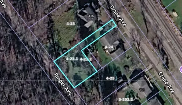 115 Crane Ave, Terra Alta, WV 26764