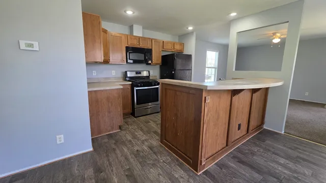 6655 Jackson Rd #572, Ann Arbor, MI 48103