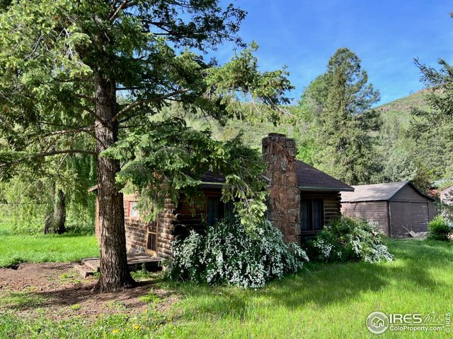 215 Poudre River Rd, Bellvue, CO 80512