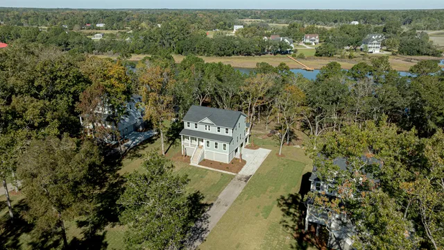 6518 Beagle Club Rd, Yonges Island, SC 29449