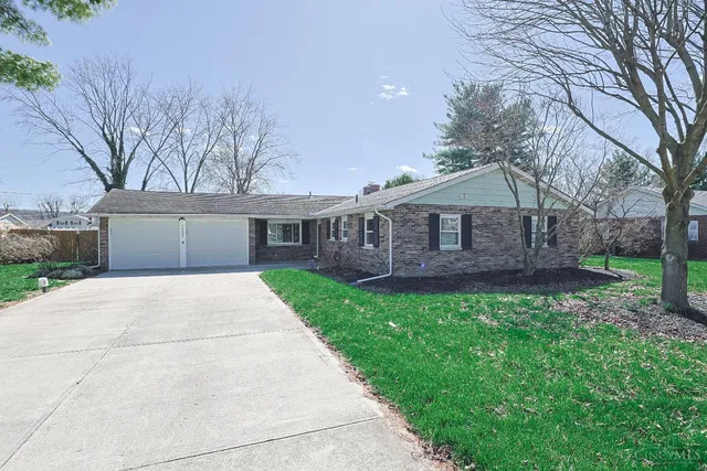 5665 River Rd, Fairfield, OH 45014