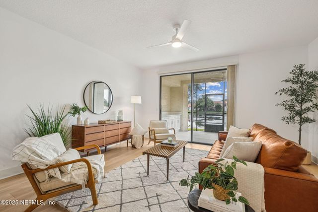 3820 LAVISTA Circle #108, Jacksonville, FL 32217