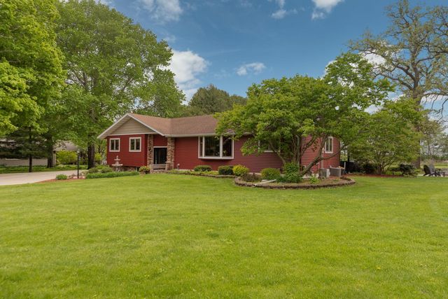 730 W  Tracy Rd, Spring Valley, MN 55975