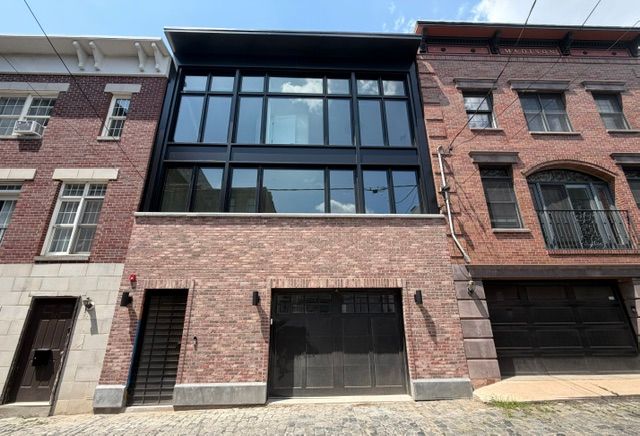 406 Court St, Hoboken, NJ 07030
