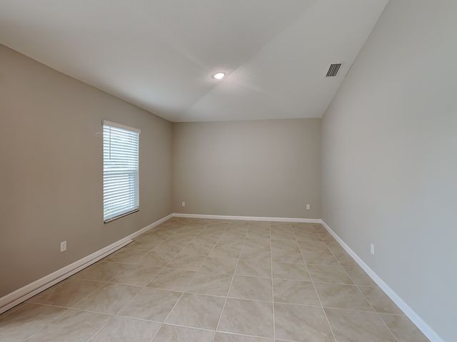 343 SE Yardley Ter, Port Saint Lucie, FL 34983