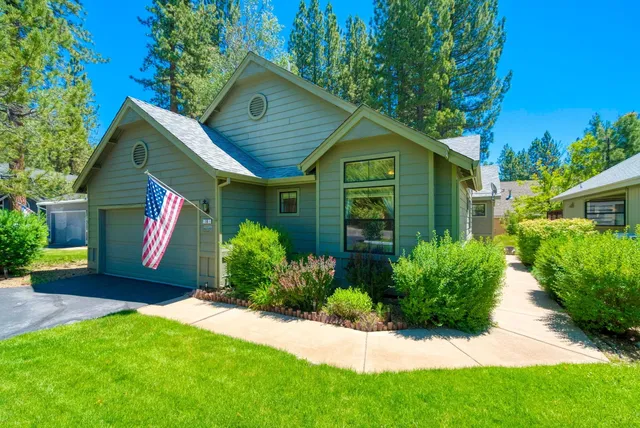 16 Alder Ct, Blairsden Graeagle, CA 96103