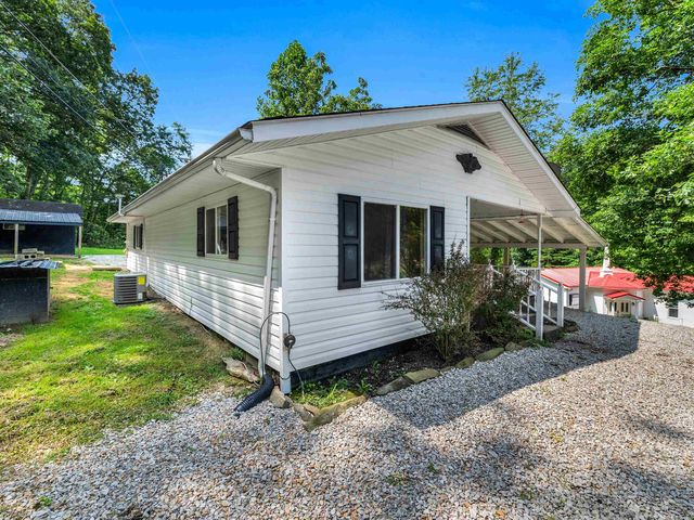2283 State Route 784, South Shore, KY 41175