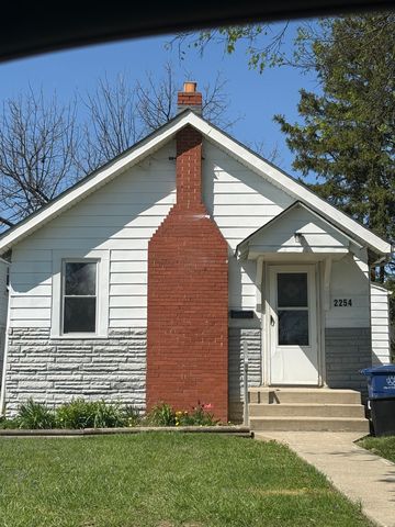 2254 Safford Ave, Columbus, OH 43223