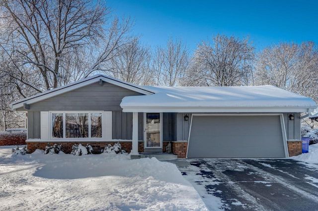 S69W14833 Dartmouth CIRCLE, Muskego, WI 53150