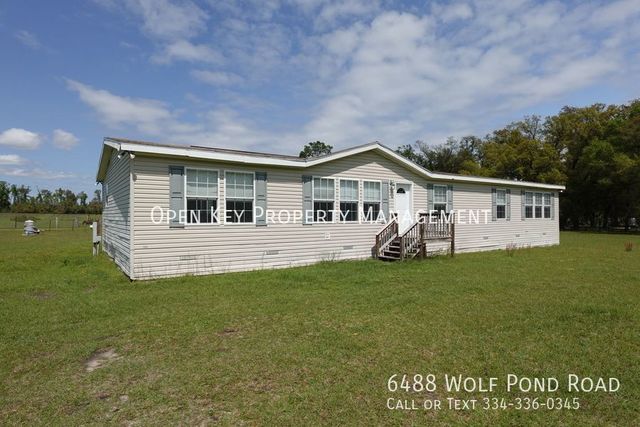 6488 Wolf Pond Rd, Bascom, FL 32423