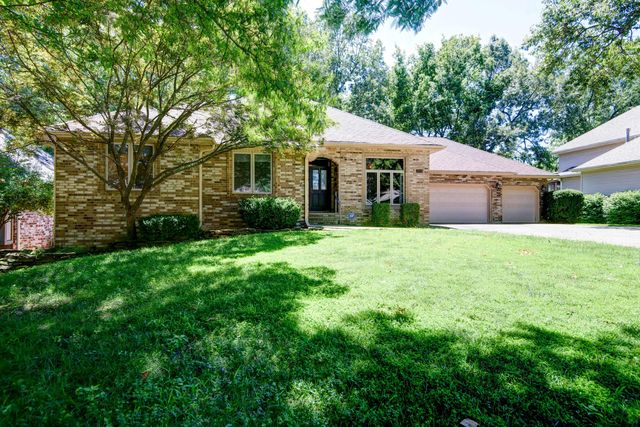 3834 East Stanford Street, Springfield, MO 65809