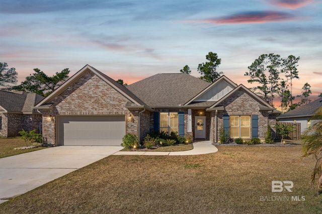 446 Shepard St, Gulf Shores, AL 36542