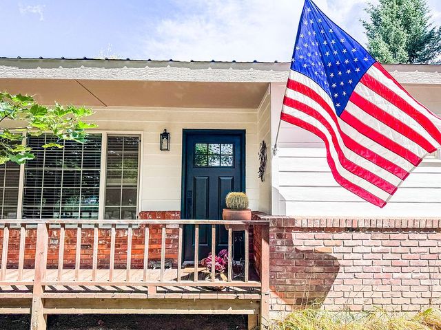 115 Manley Creek Rd, Laclede, ID 83841