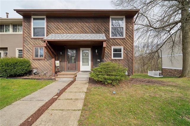 901 Bayberry Ln, Imperial, PA 15126