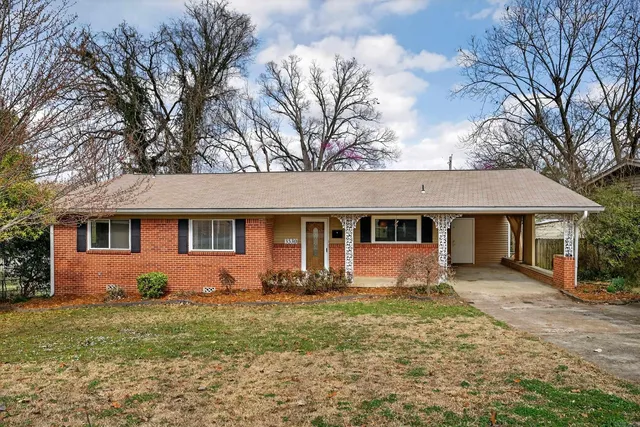 3530 Loch Ln, North Little Rock, AR 72116