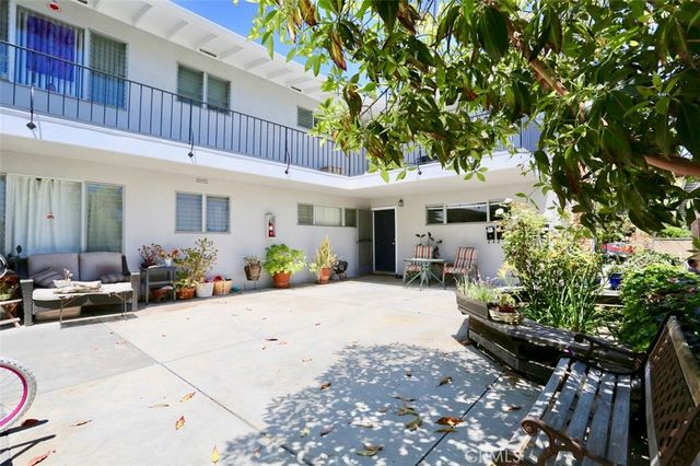 291 Cypress Dr #4, Laguna Beach, CA 92651